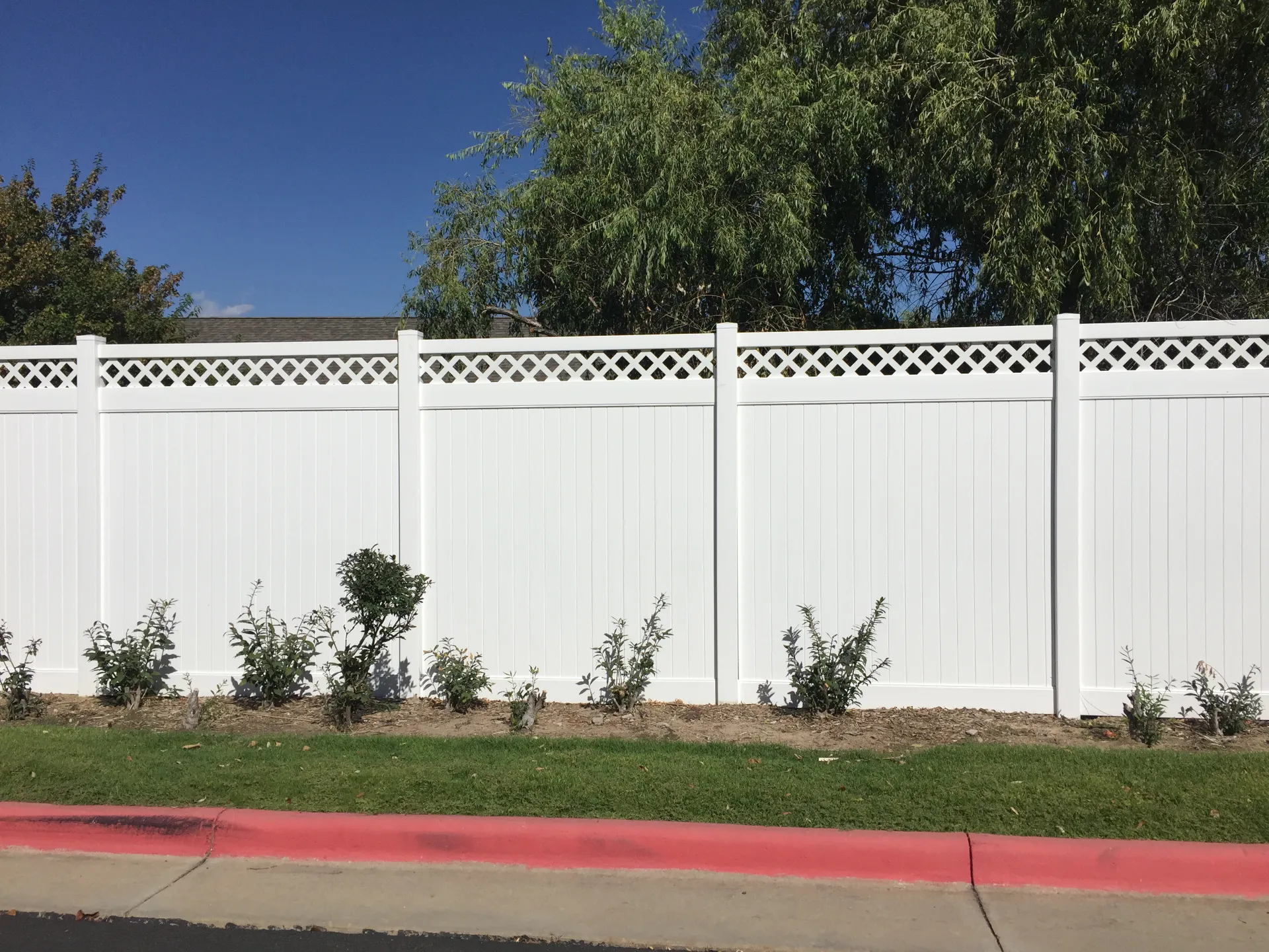 Complete Fencing Services from Professional Fence Contractors